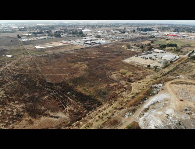 93,000M² VACANT LAND FOR SALE IN BRENTWOOD PARK